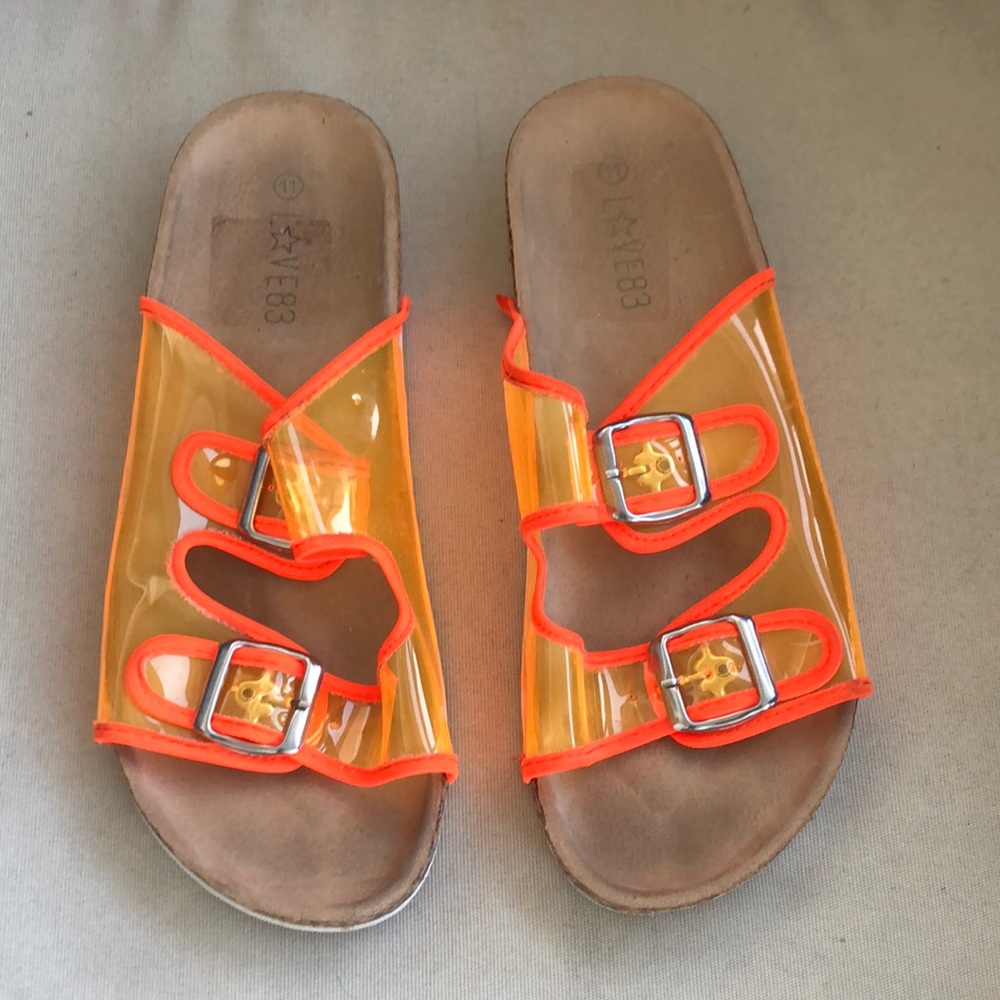 LOVES83 Orange Slides